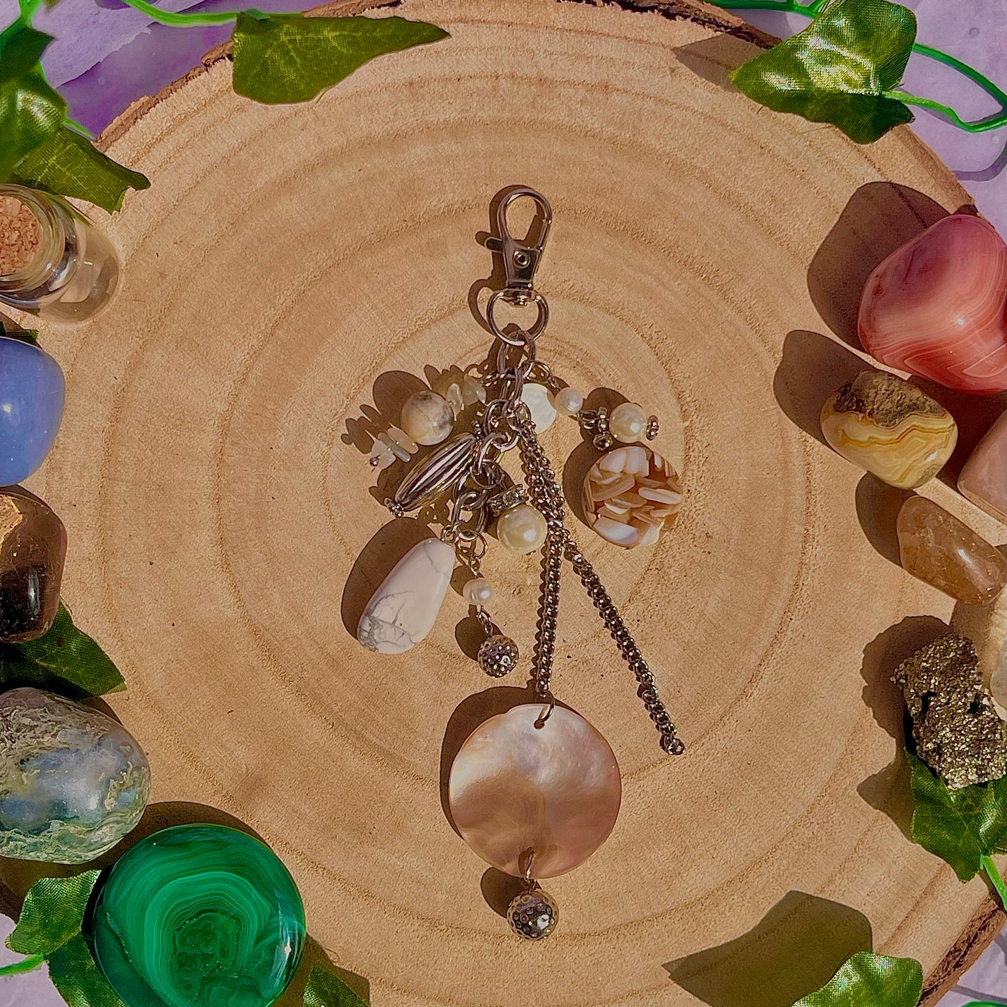 shell bag charm / key ring