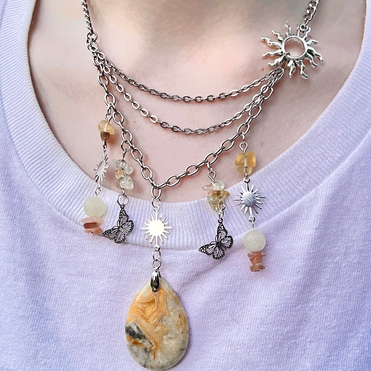 shining rays necklace