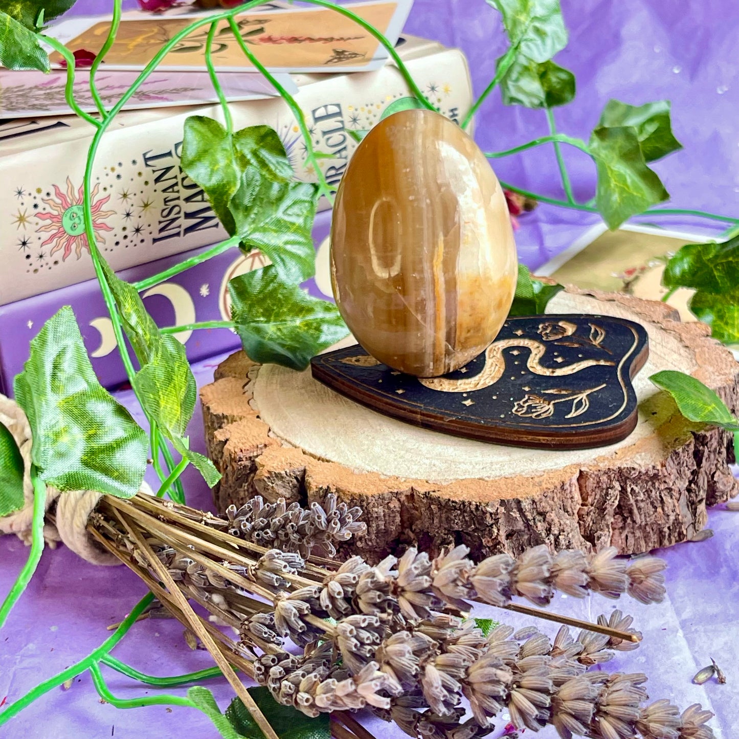 banded calcite egg carving