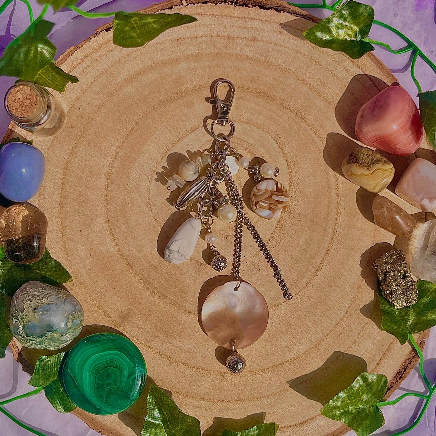 shell bag charm / key ring