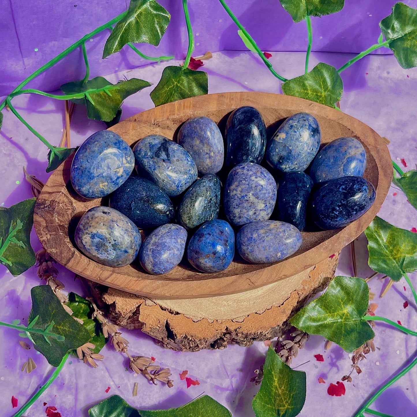 dumortierite tumbles