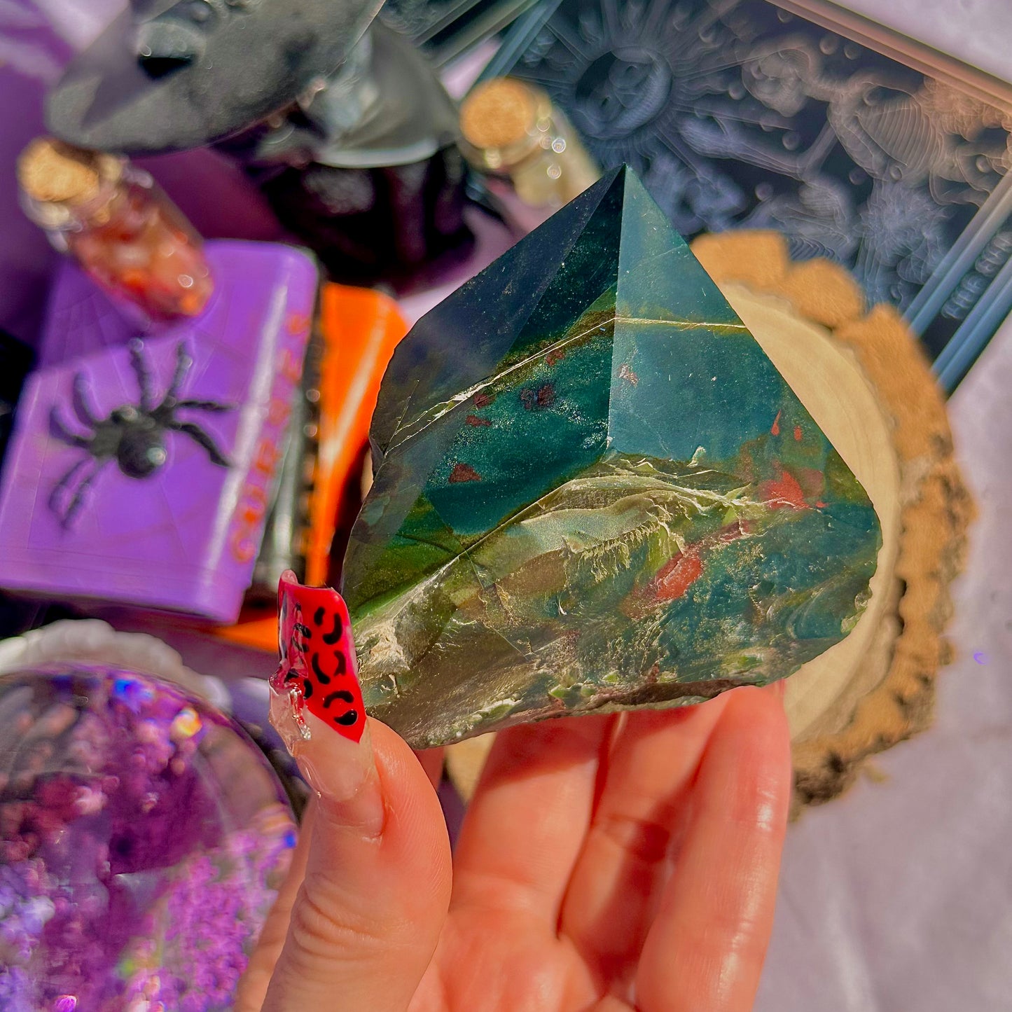bloodstone top polished point