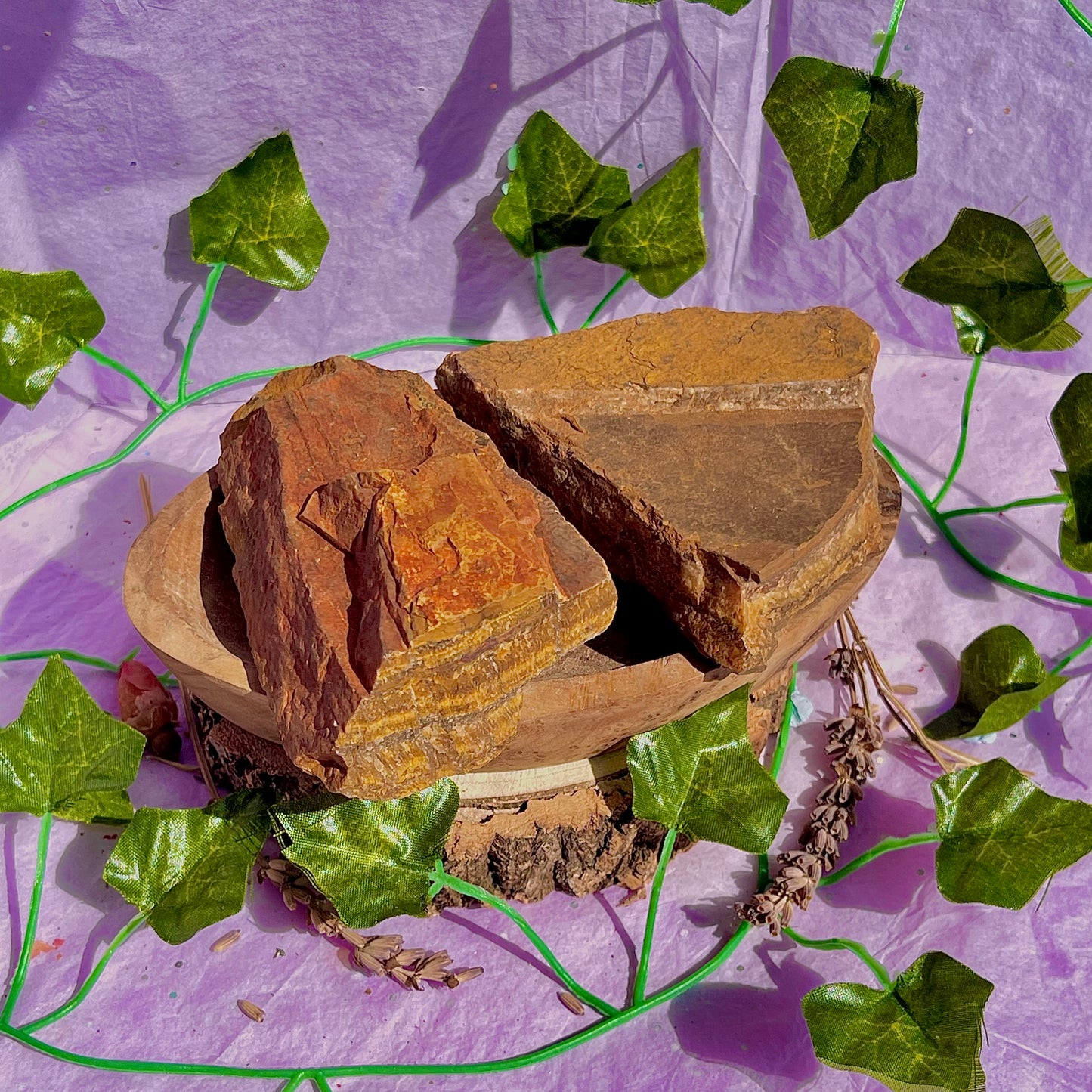 raw/rough tigers eye