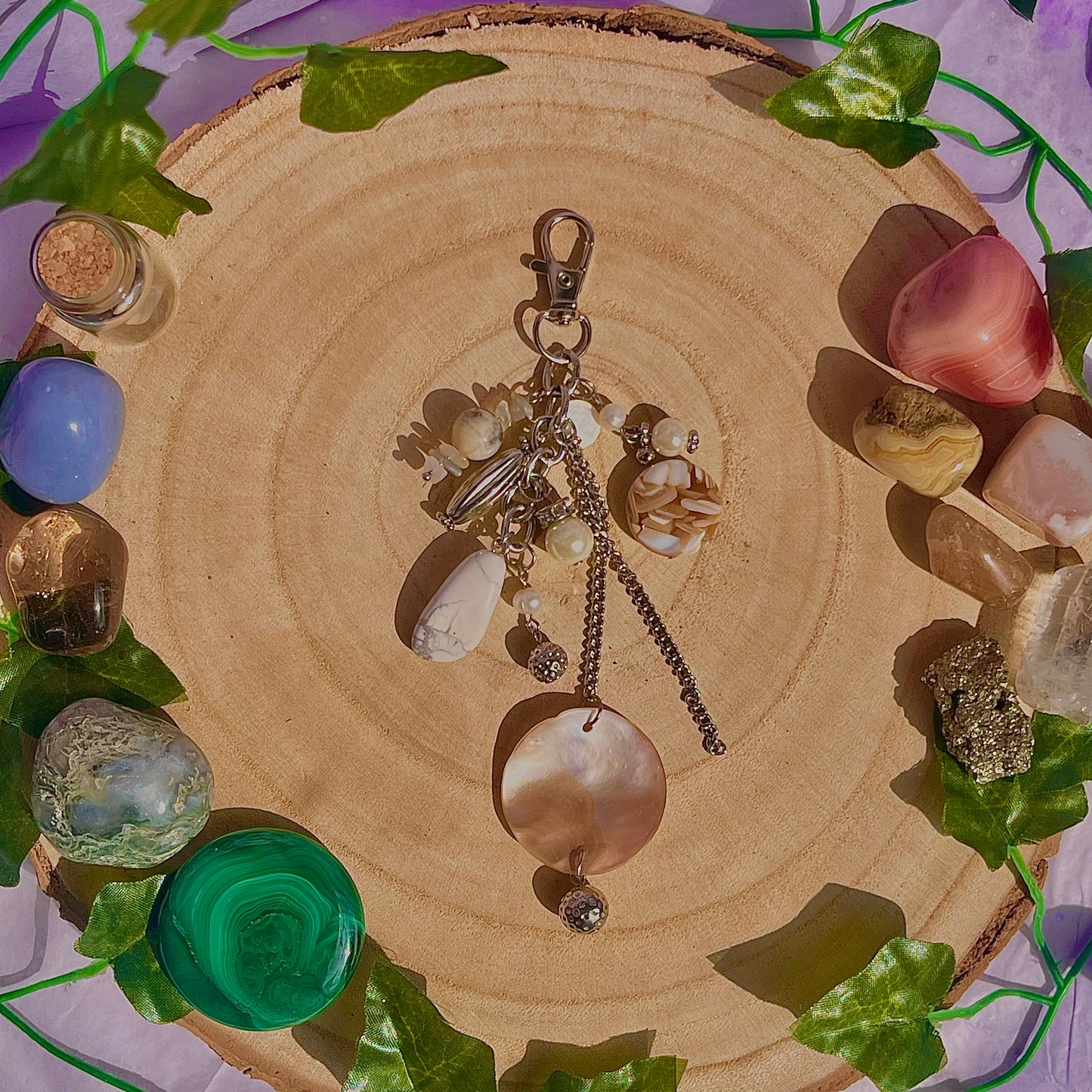 shell bag charm / key ring