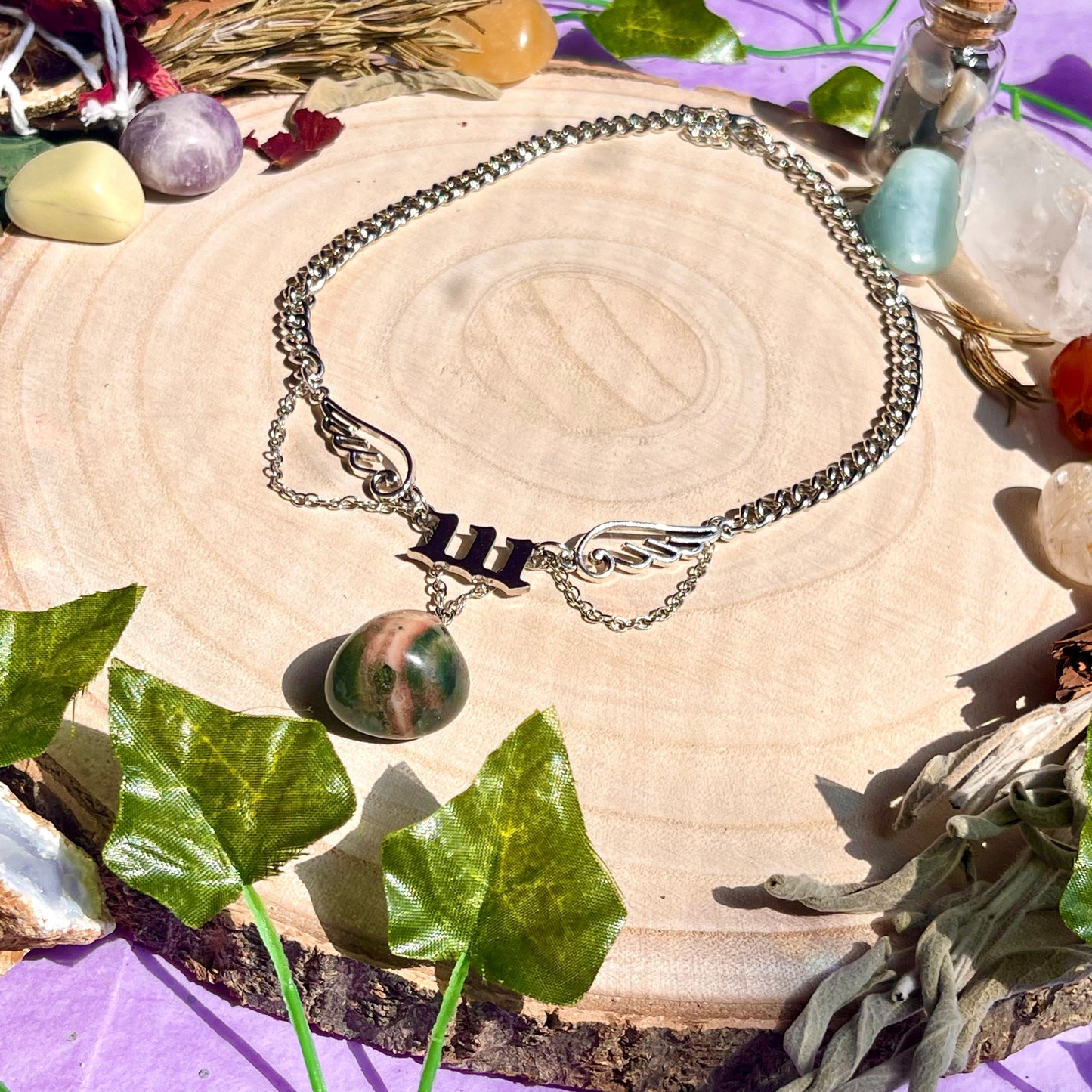 alignment necklace