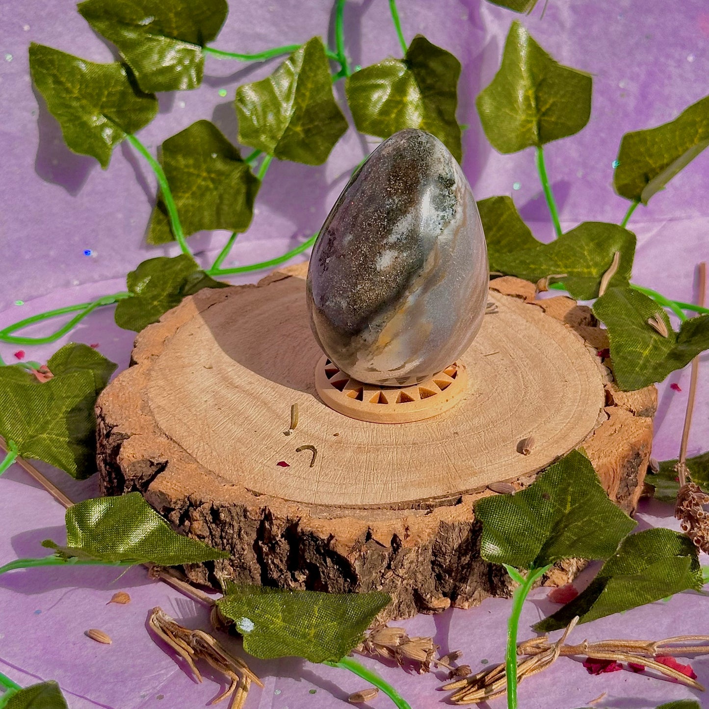 sea jasper egg carving