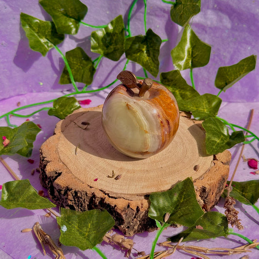 calcite / onyx apple carving