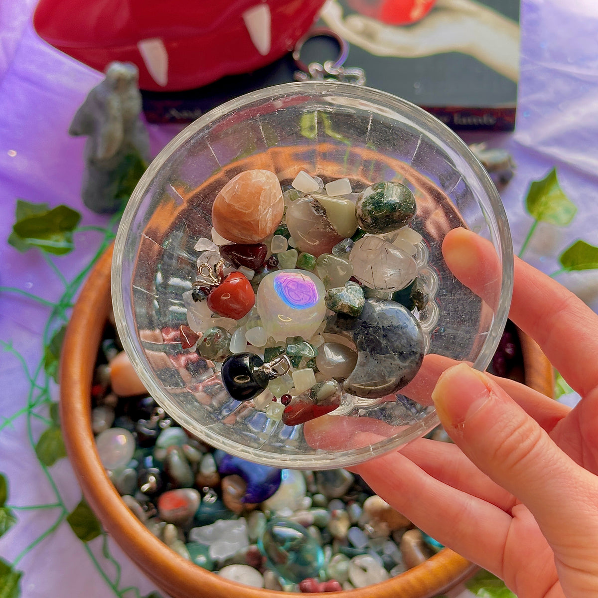 this is the crystal of a killer confetti mix