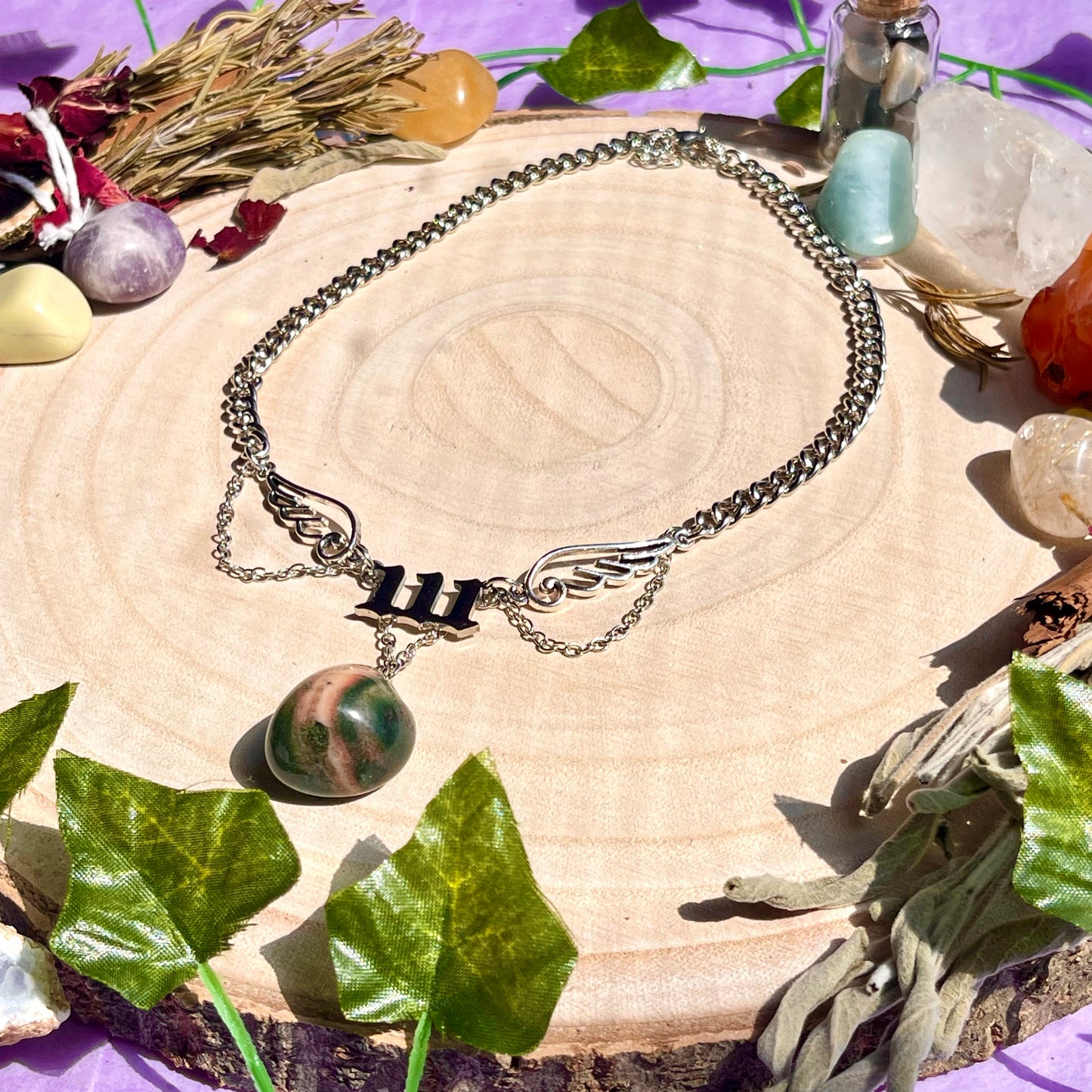 alignment necklace