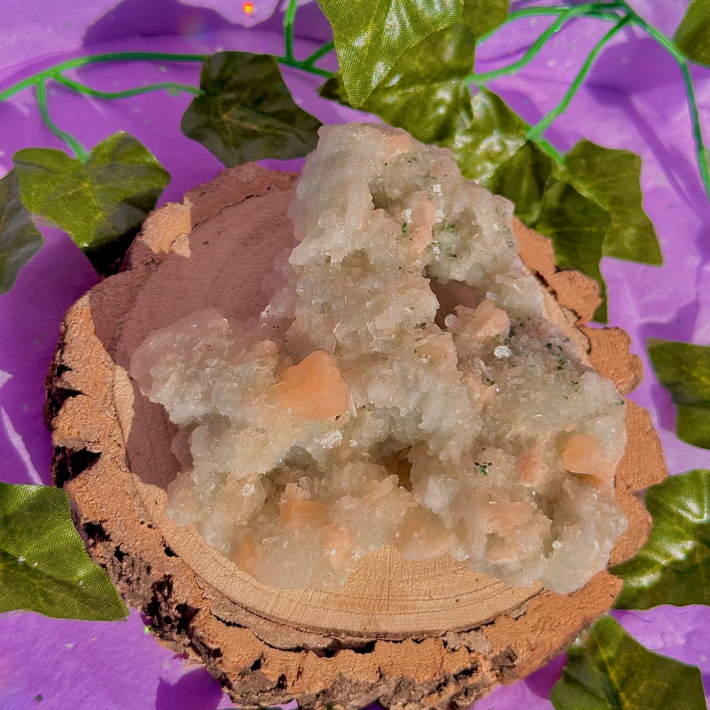 apophyllite verte avec stilbite pêche