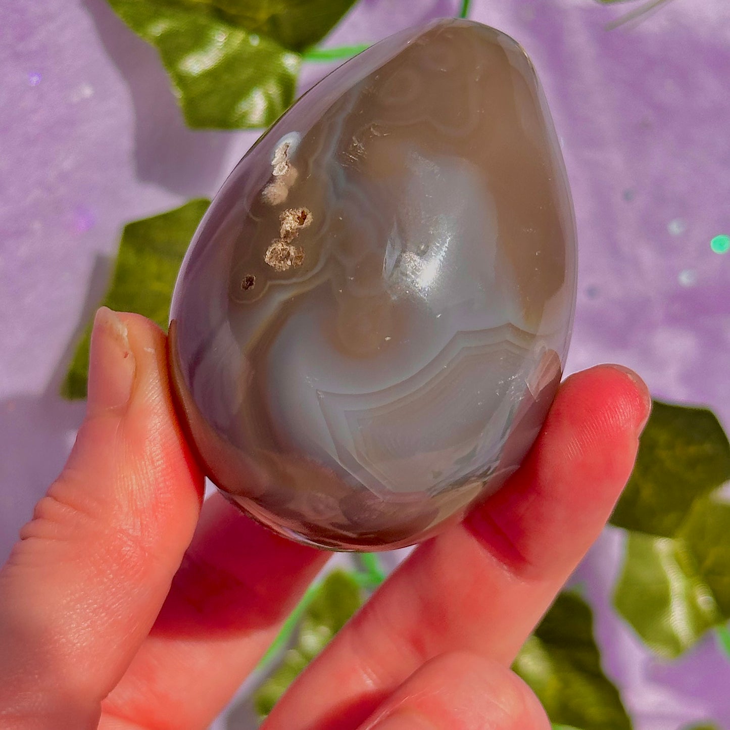 orca agate egg carving
