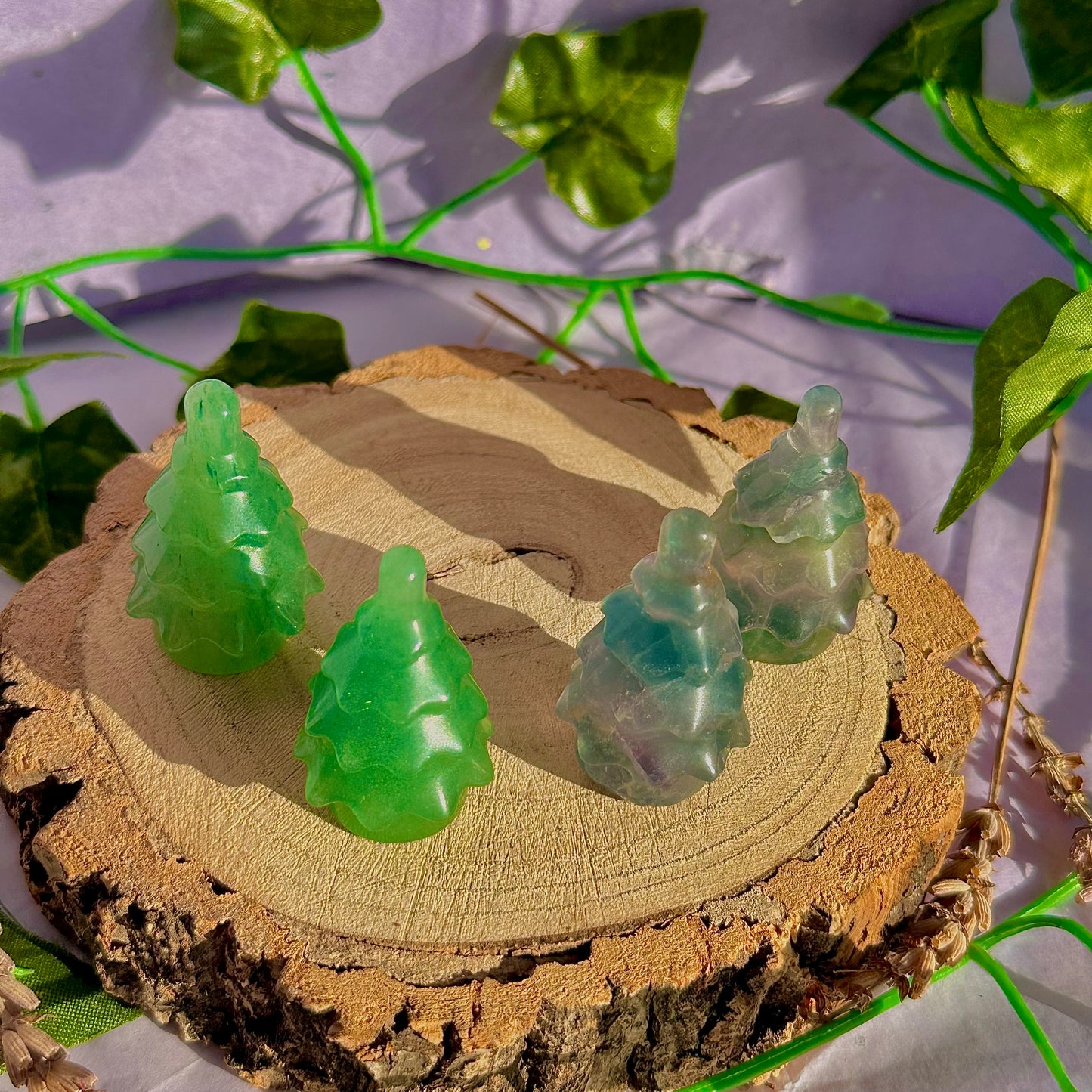 Sculptures de sapins de Noël, aventurine verte et fluorite arc-en-ciel ~ choisissez la vôtre