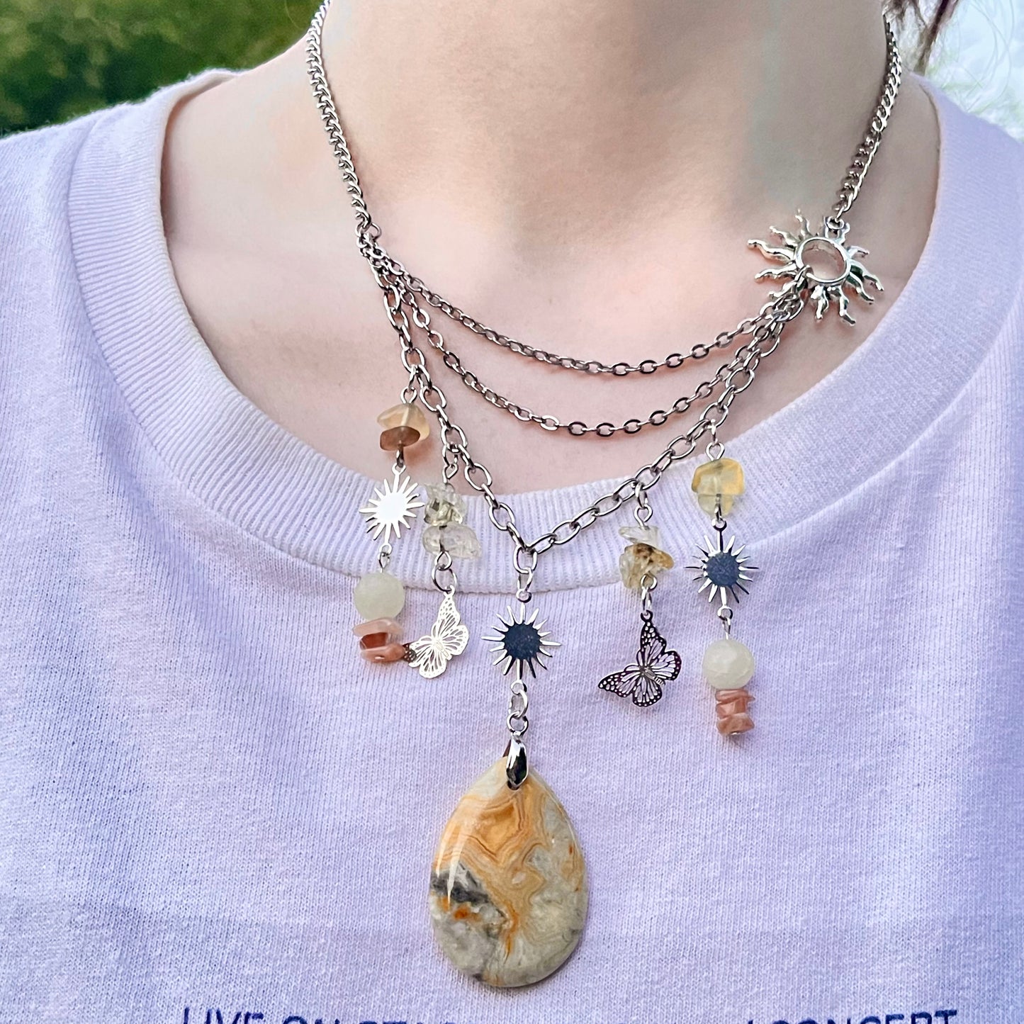 shining rays necklace