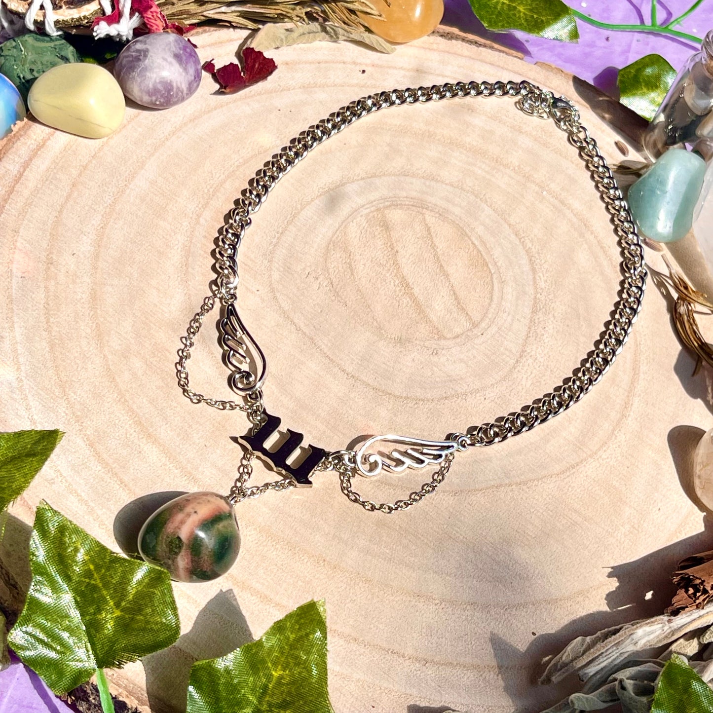 alignment necklace