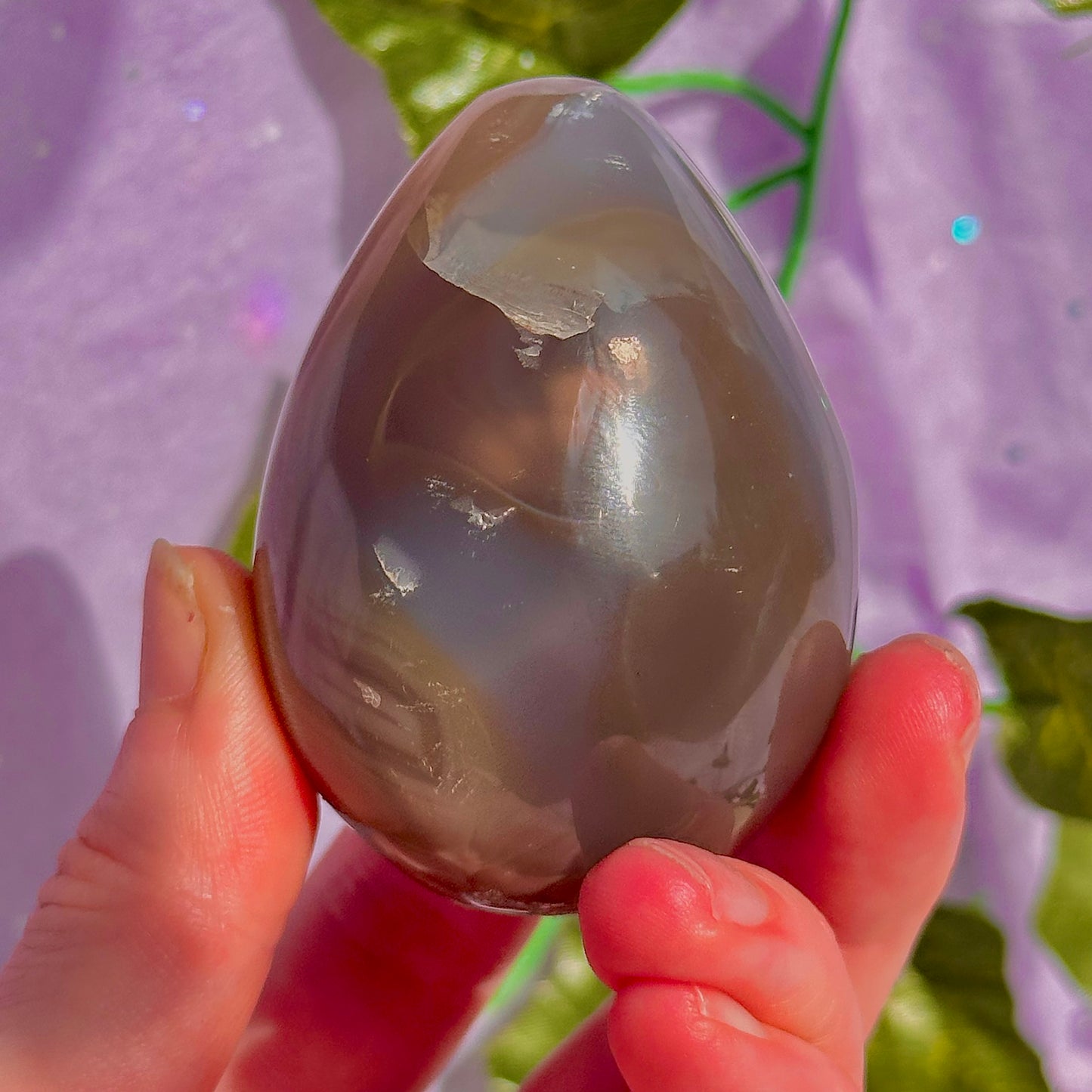 orca agate egg carving