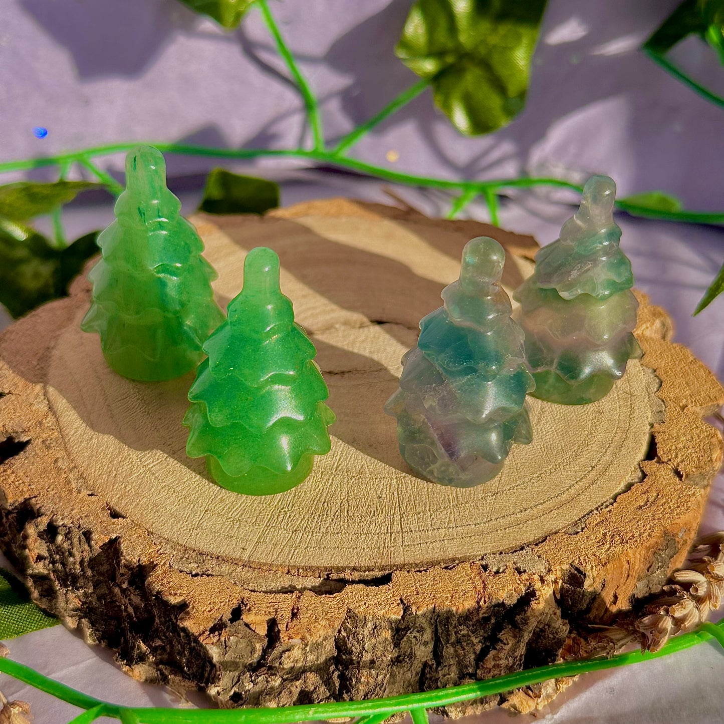 Sculptures de sapins de Noël, aventurine verte et fluorite arc-en-ciel ~ choisissez la vôtre