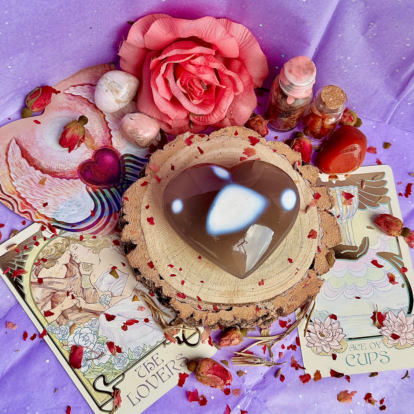 orca agate heart carving A