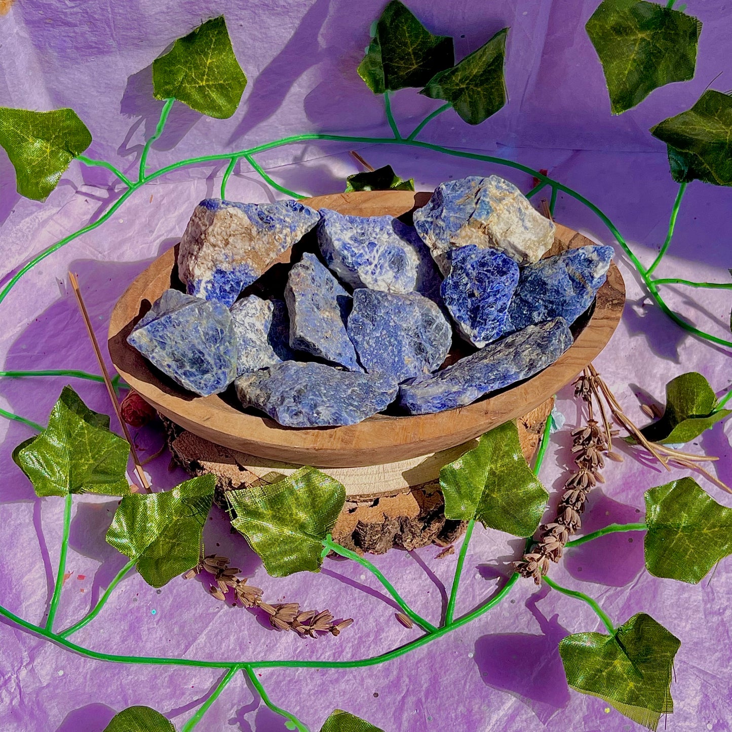 raw/rough sodalite