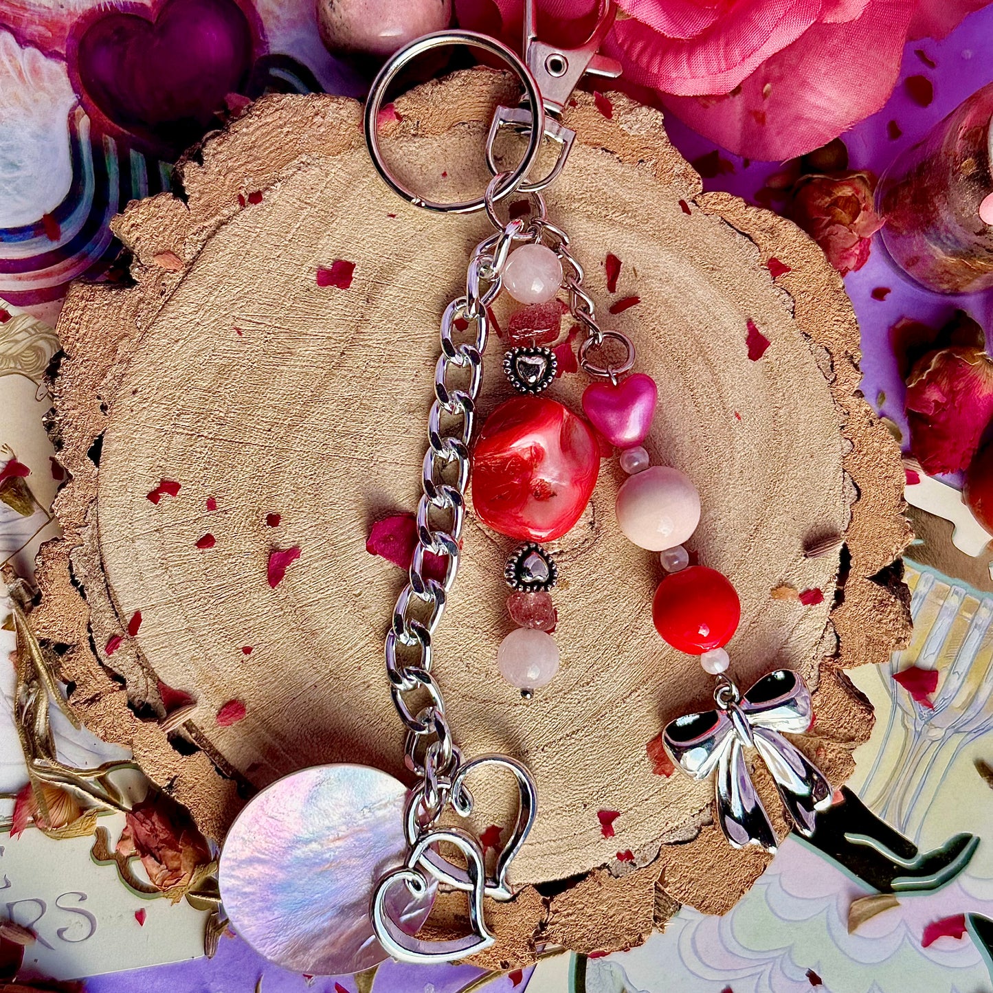 breloque de sac / porte-clés nœud ~ quartz rose et quartz fraise