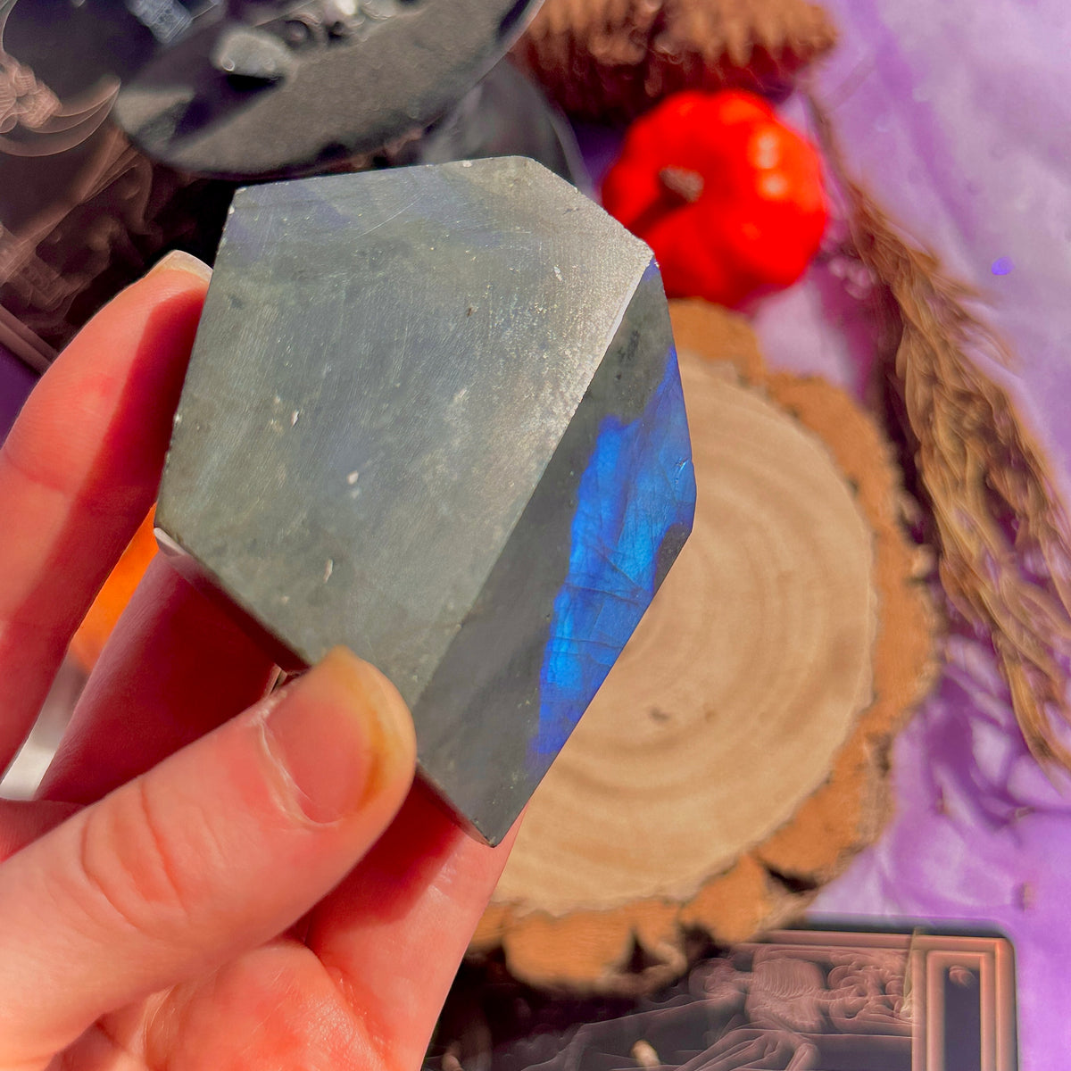 labradorite freeform medium