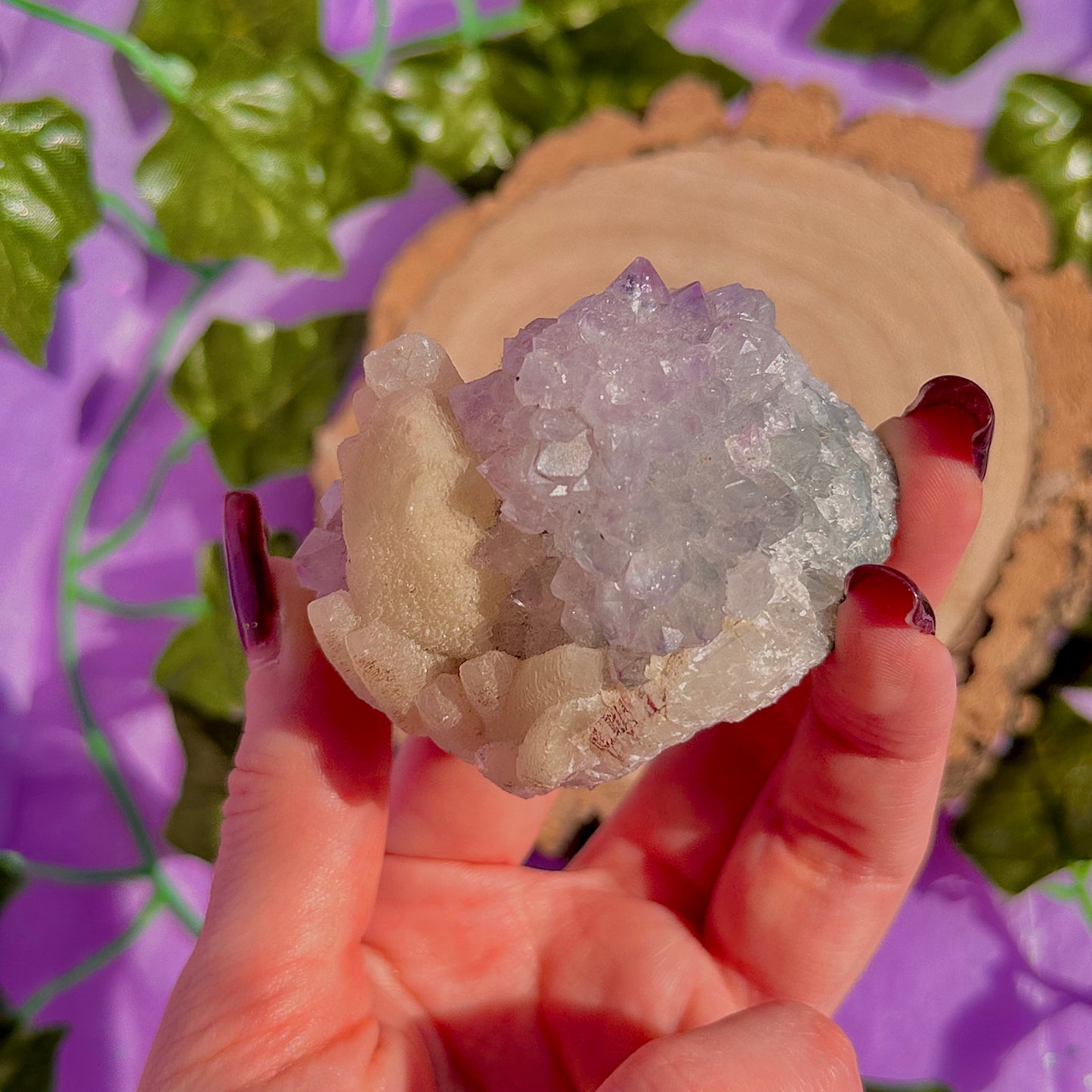 améthyste avec agrégat de calcite UV
