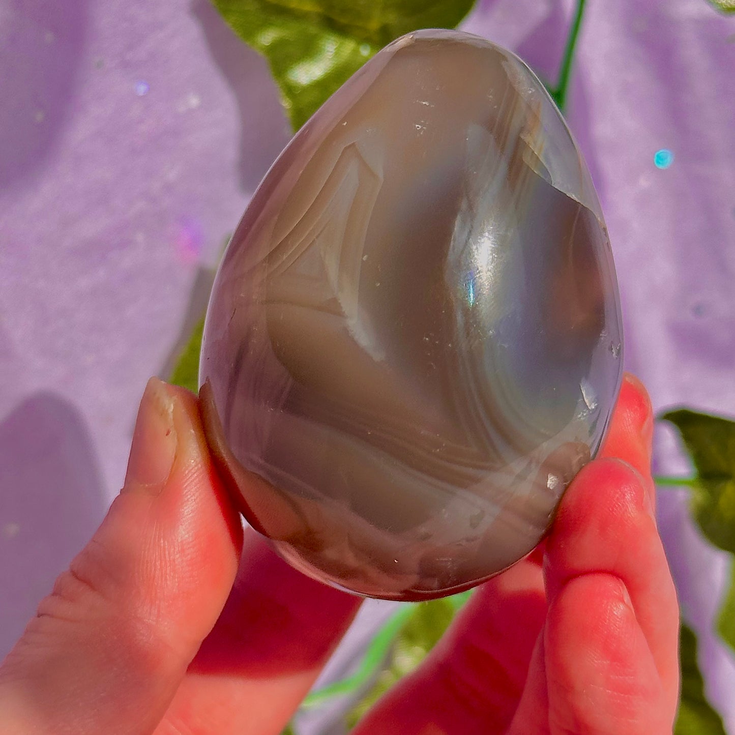 orca agate egg carving