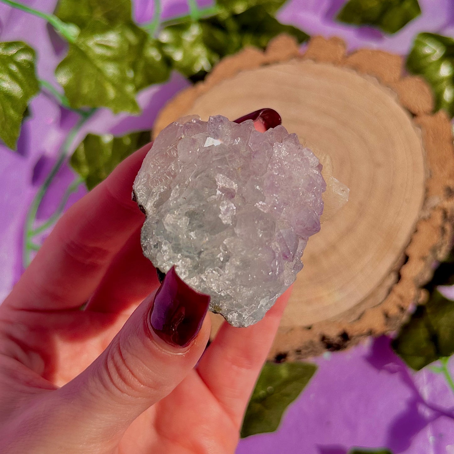 améthyste avec agrégat de calcite UV