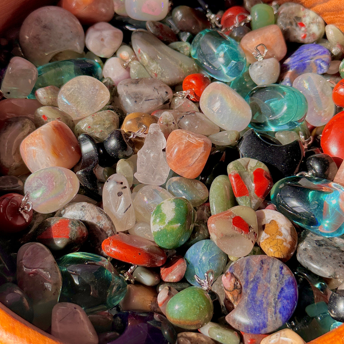 this is the crystal of a killer confetti mix