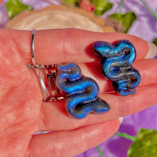labradorite snake cravings ~ intuitively chosen