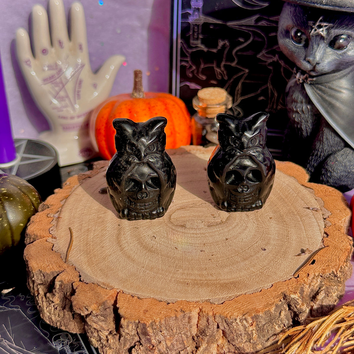 obsidian skull owl carving