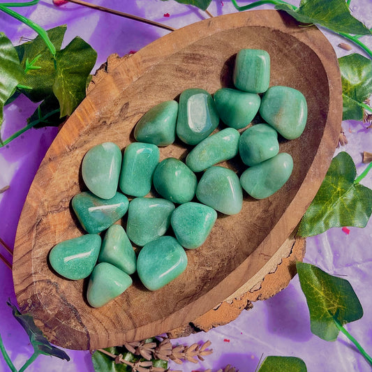 green aventurine tumbles