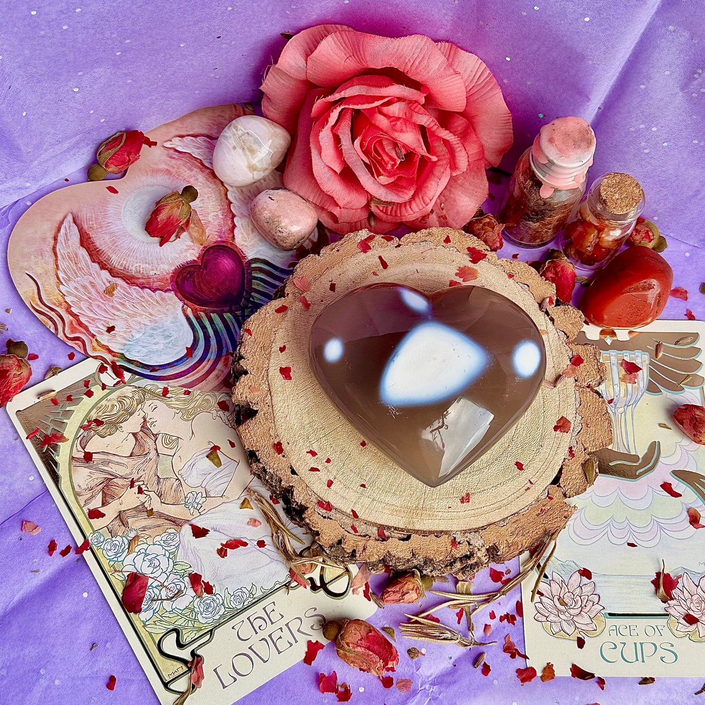 orca agate heart carving A