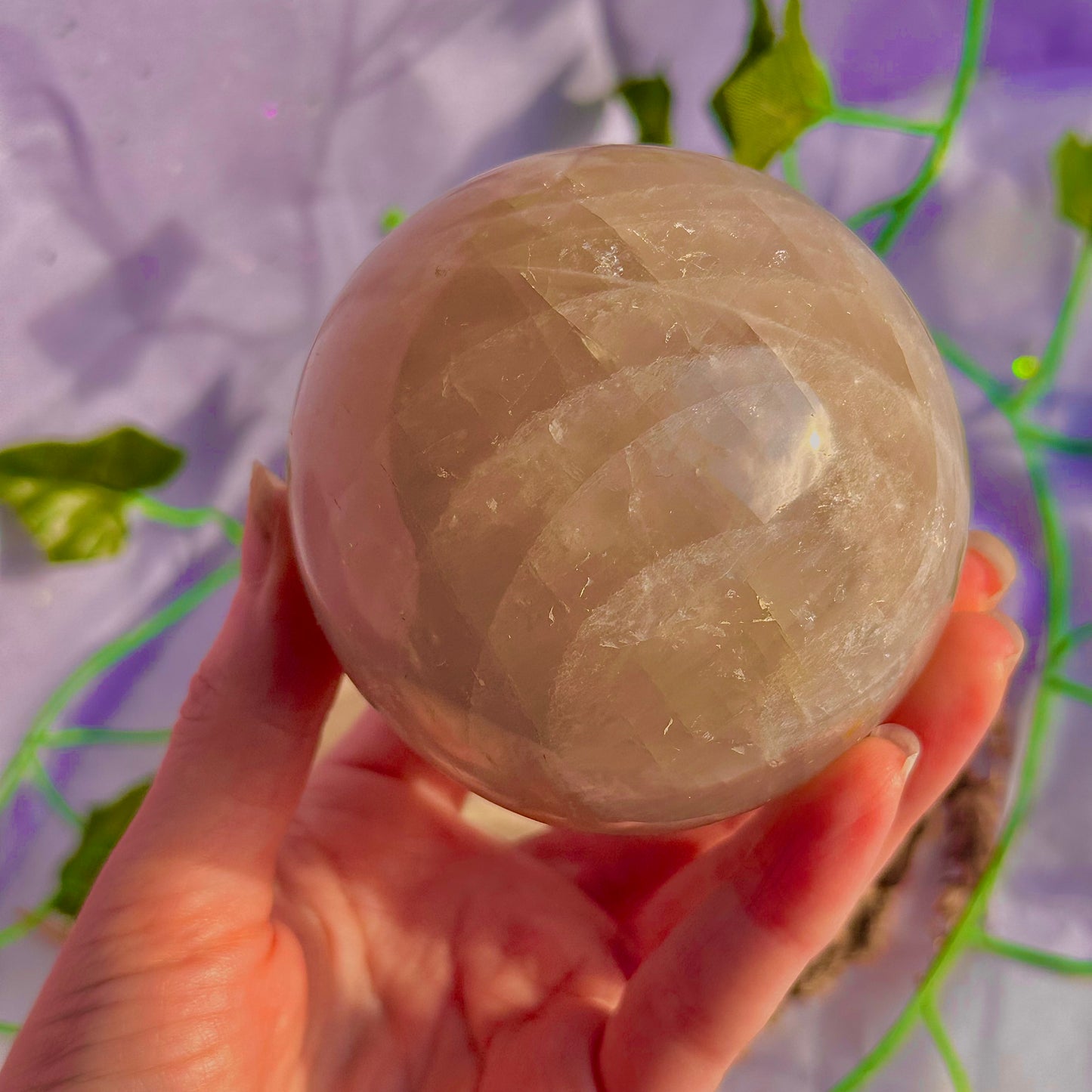 sphère de quartz rose bleu ~ 626g