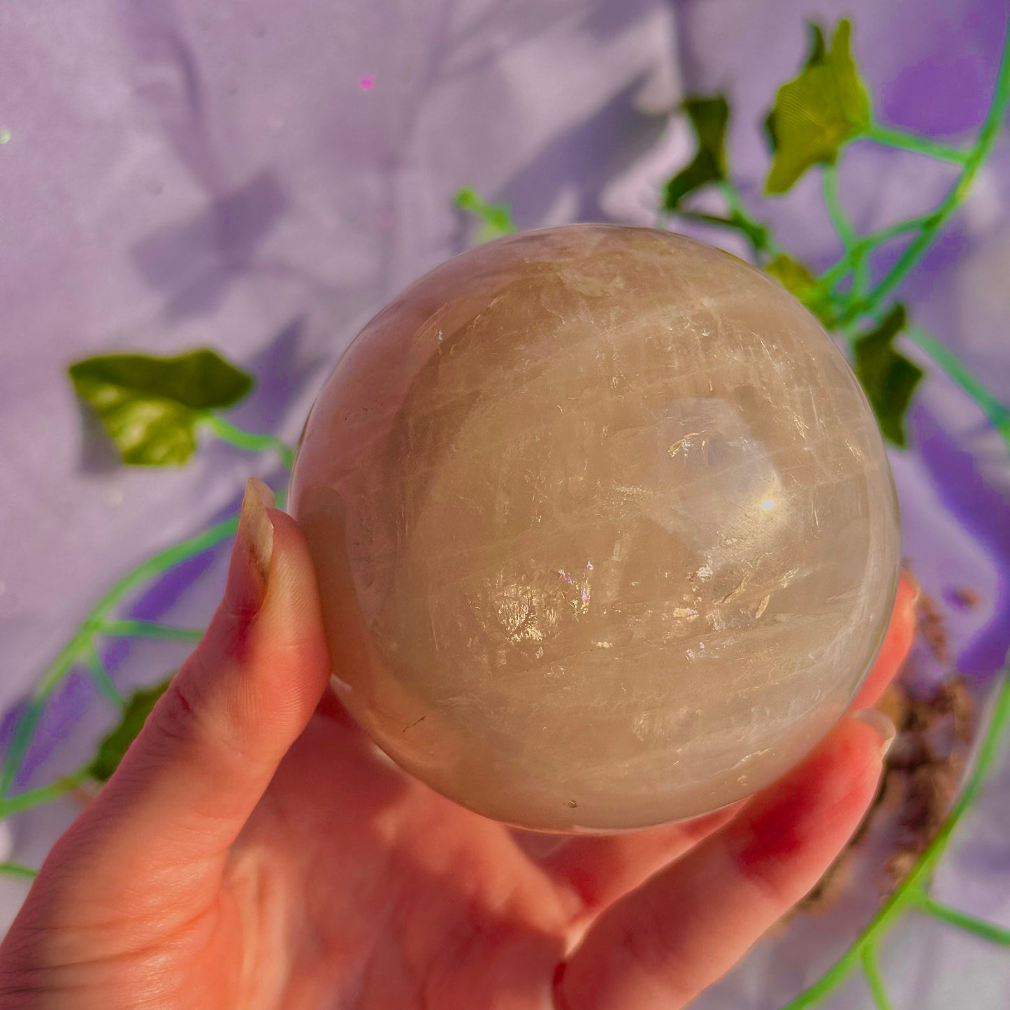 sphère de quartz rose bleu ~ 626g