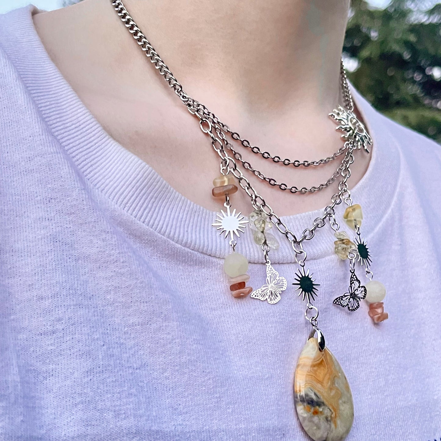 shining rays necklace