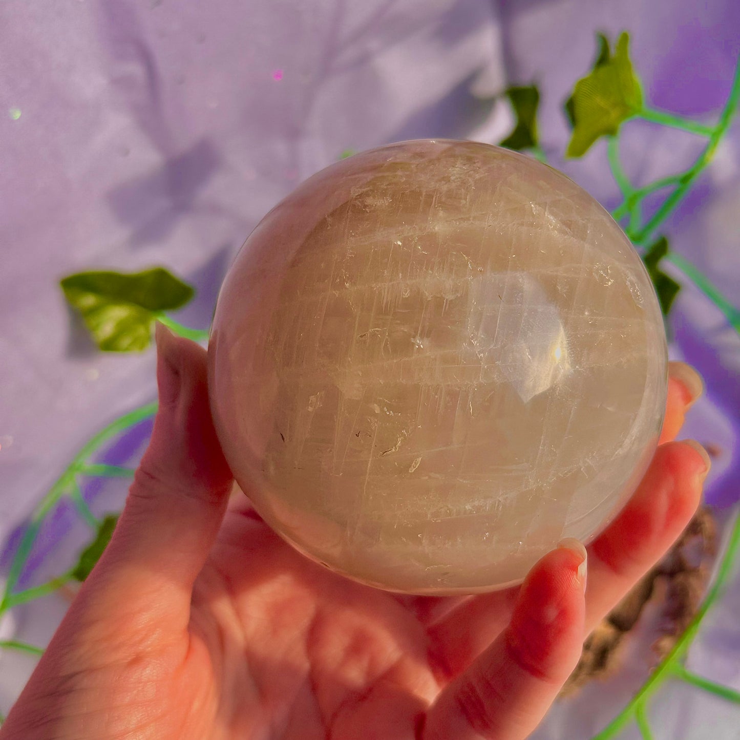 sphère de quartz rose bleu ~ 626g