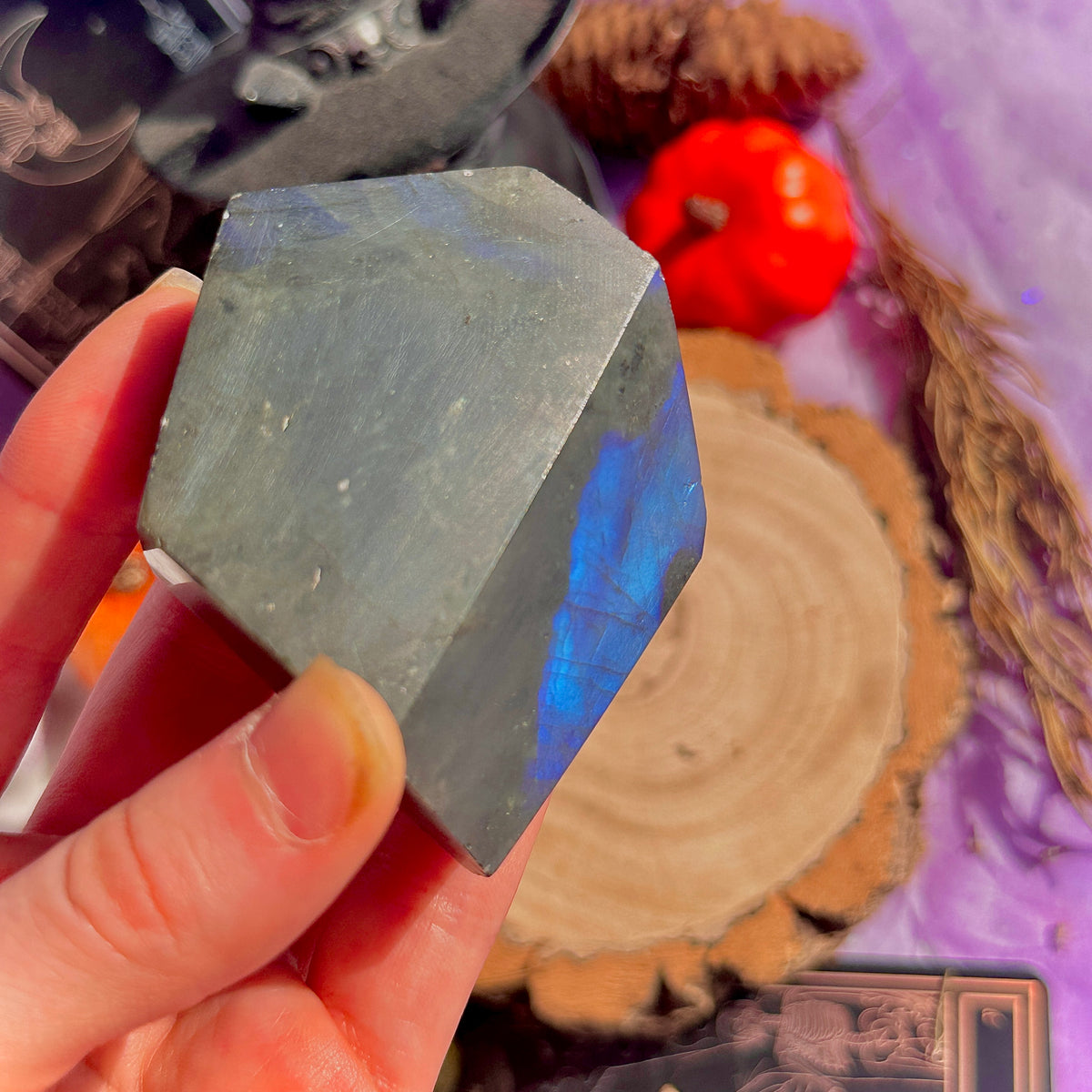 labradorite freeform medium