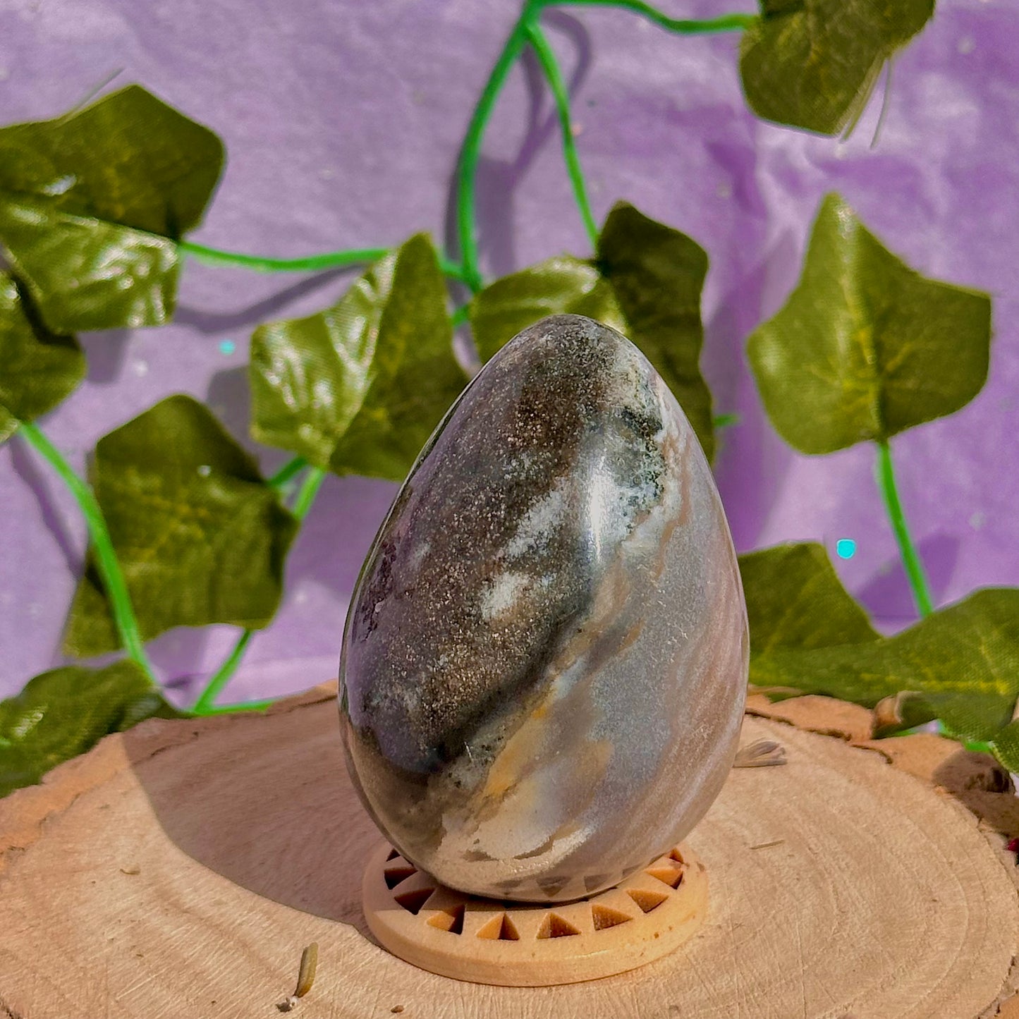 sea jasper egg carving