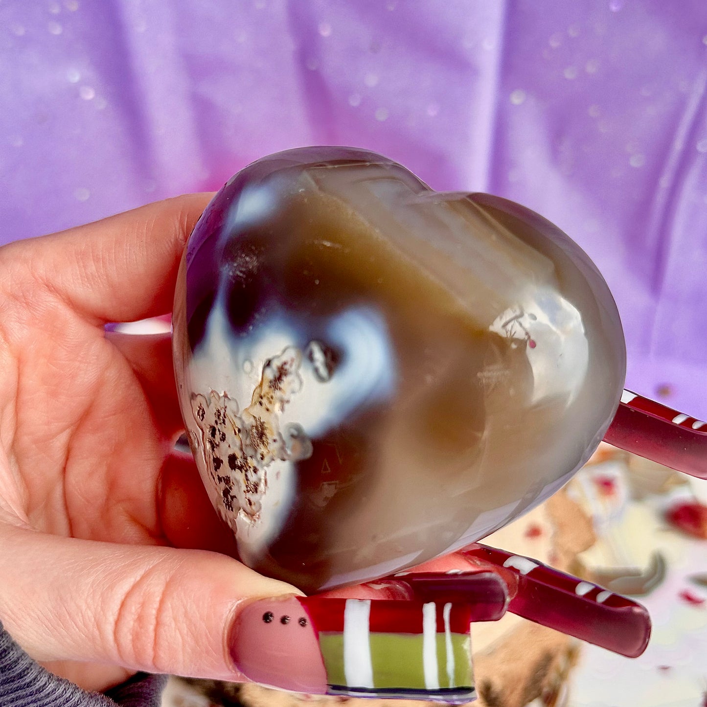 orca agate heart carving B