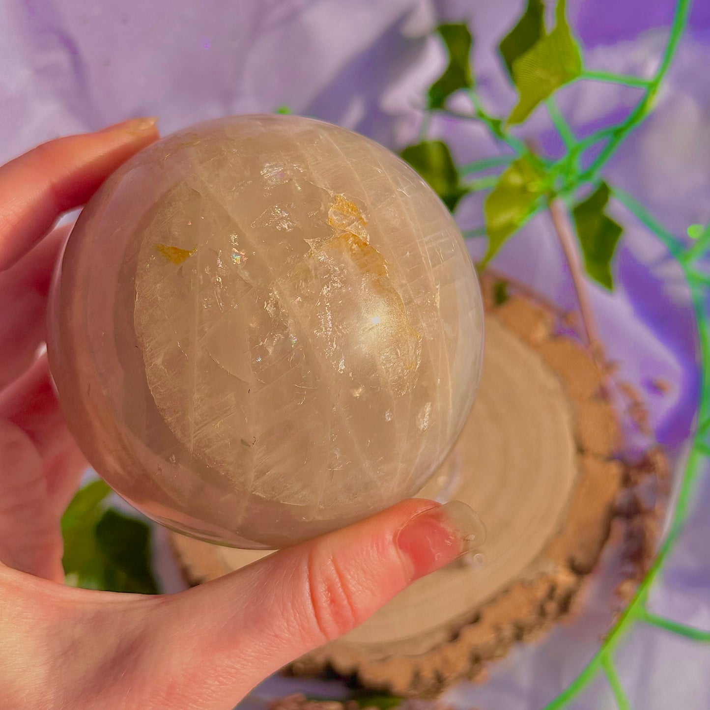 sphère de quartz rose bleu ~ 626g