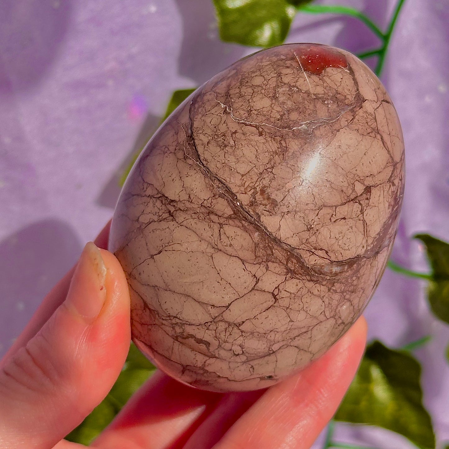 spiderweb jasper egg carving