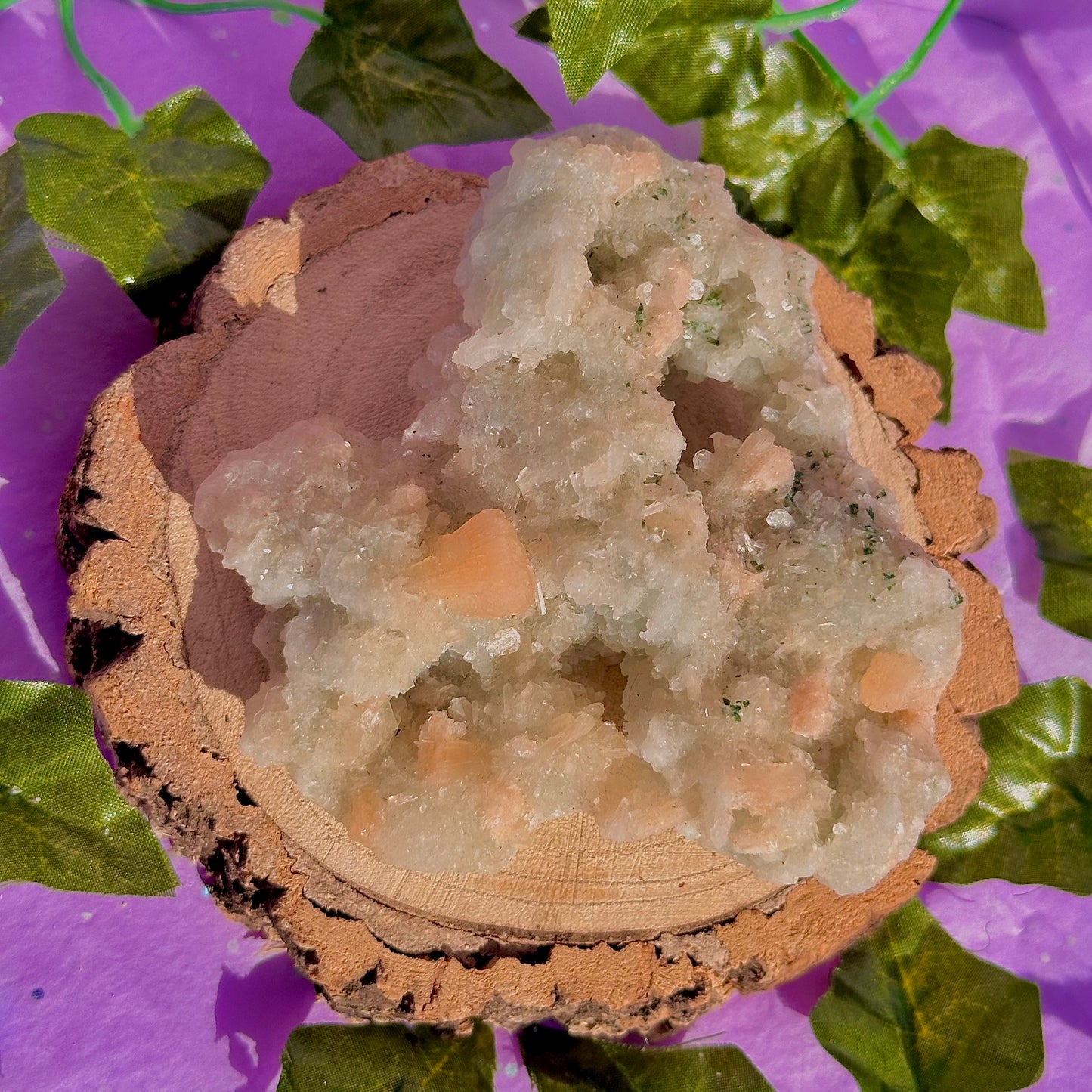 apophyllite verte avec stilbite pêche