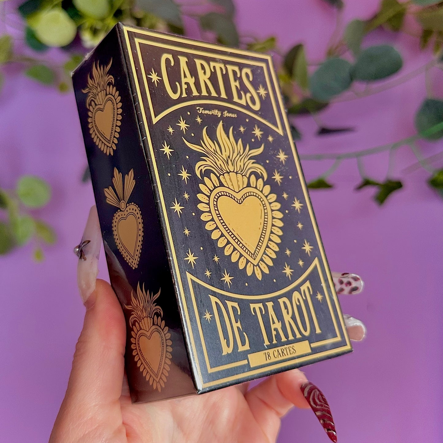 sacred heart traditional tarot card deck