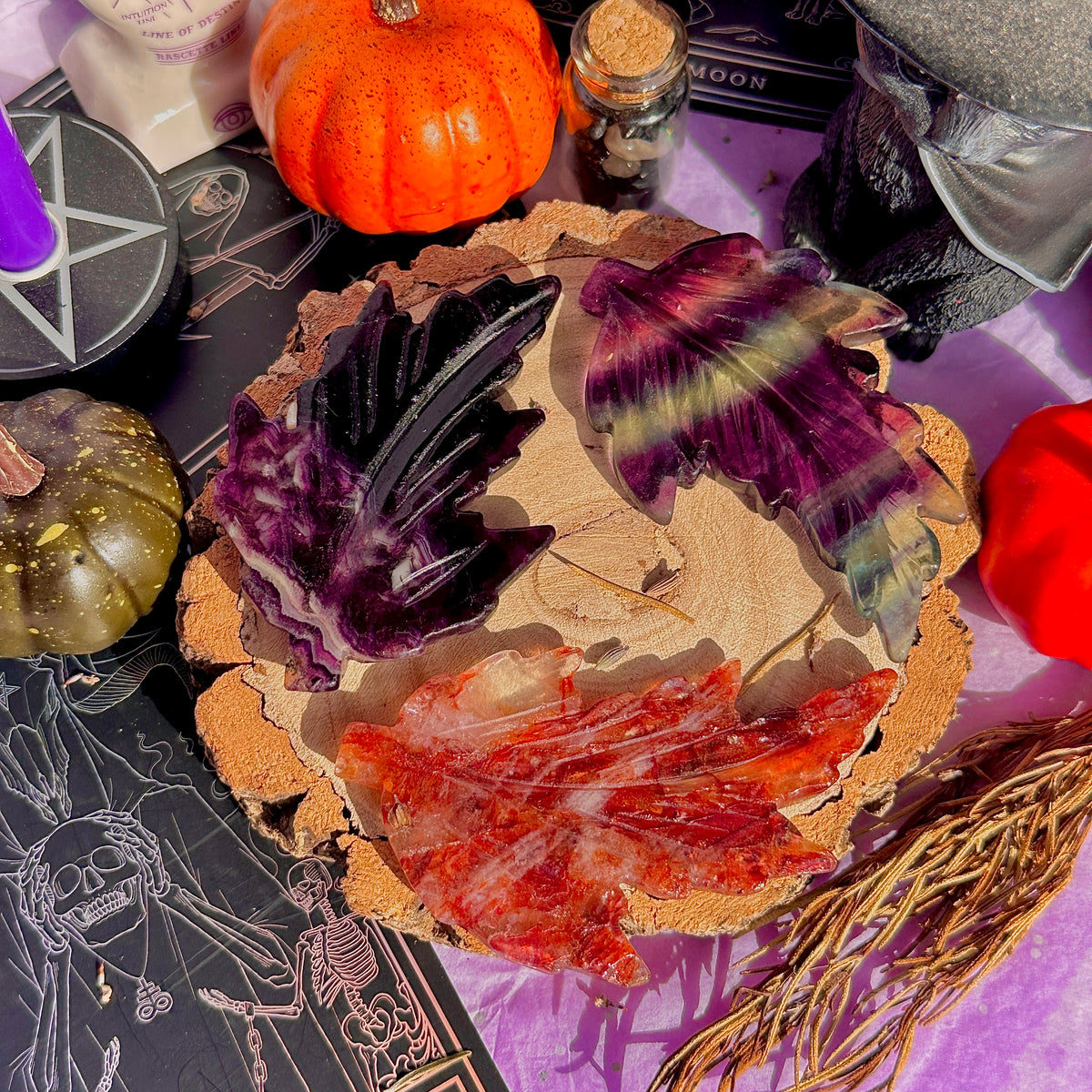 fallen autumn leaf carvings ~ choose your own