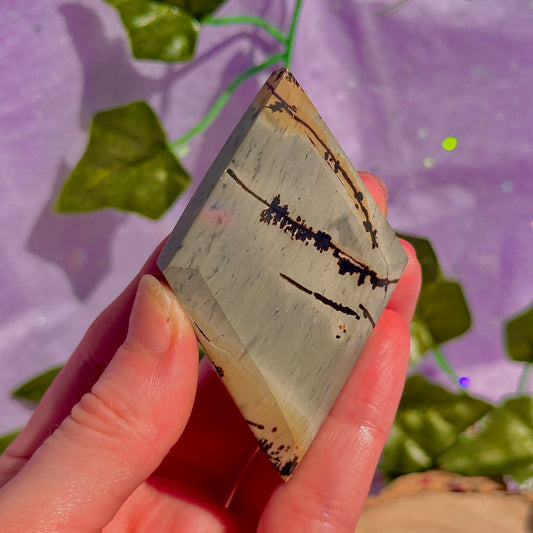 picture jasper diamond caving with stand