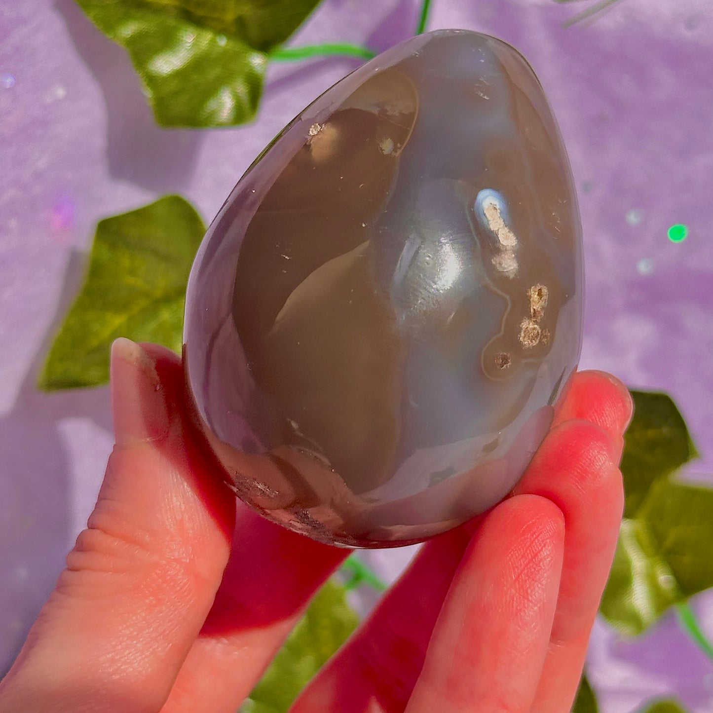 orca agate egg carving