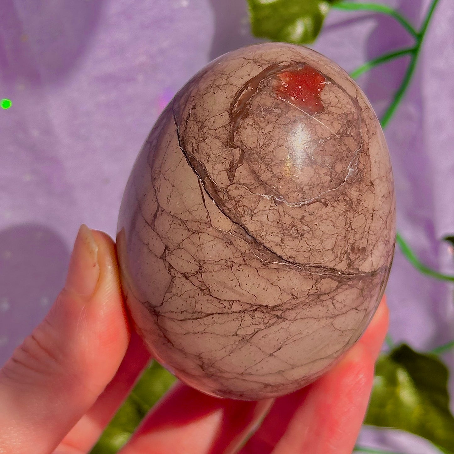 spiderweb jasper egg carving