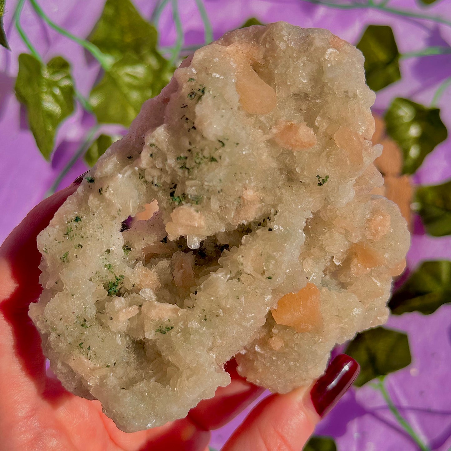apophyllite verte avec stilbite pêche