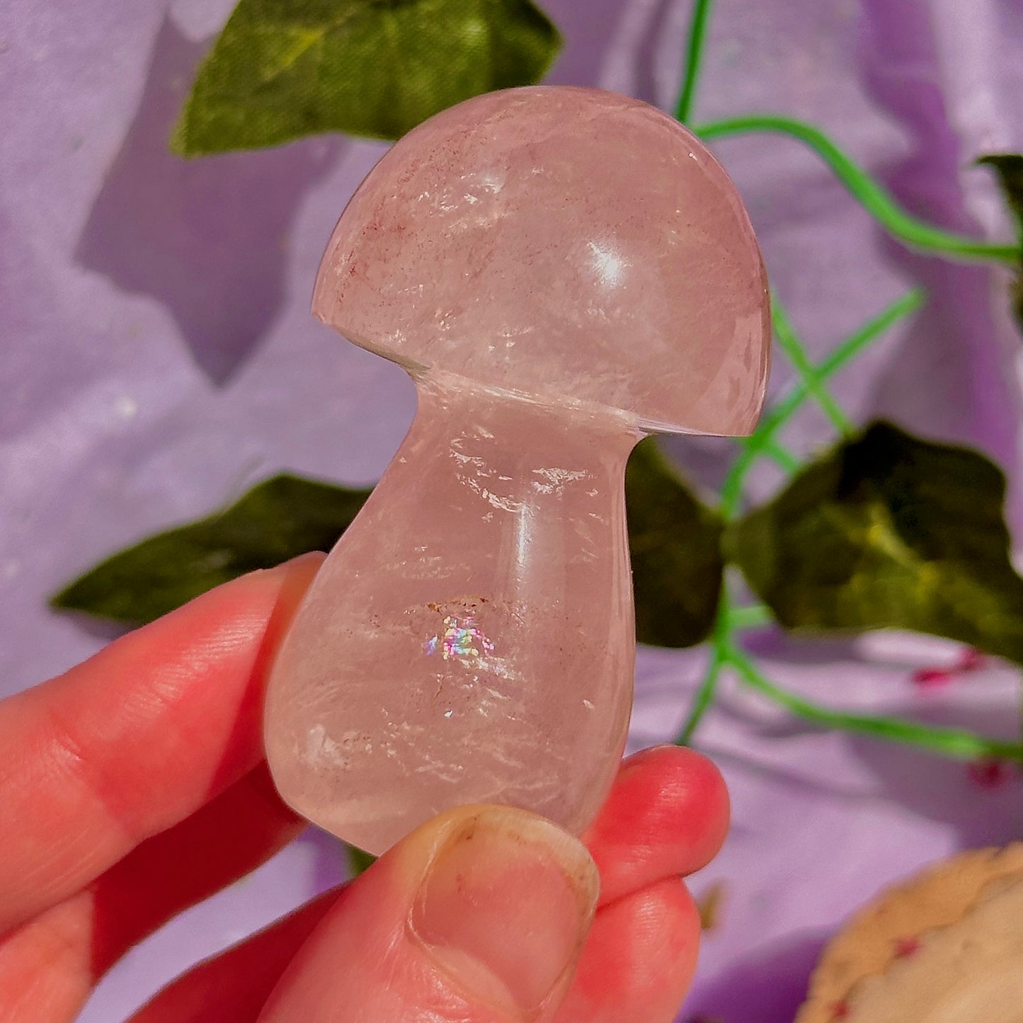 hematoid quartz mushroom carving