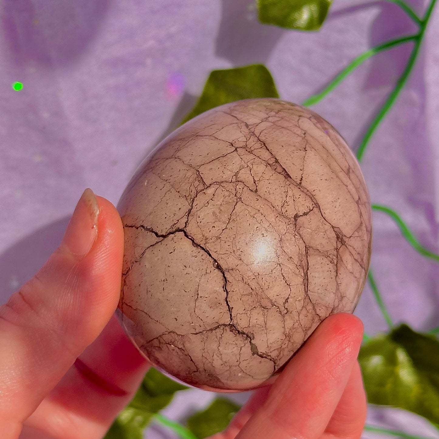 spiderweb jasper egg carving